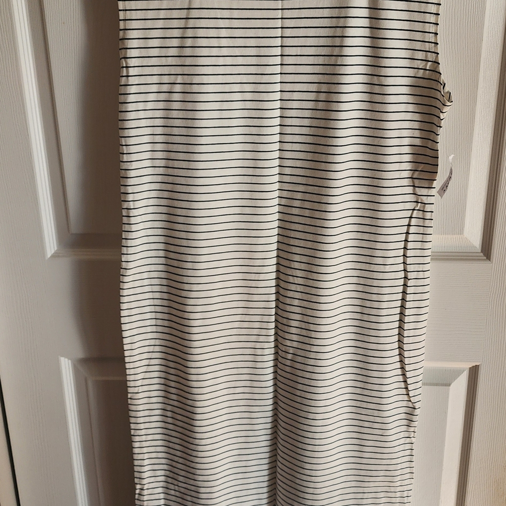 Old Navy Cream and Navy Striped Dress - Picture 5 of 5